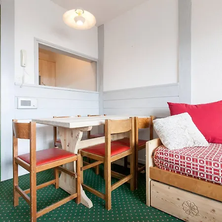 Apartment Pratique Avec Balcon - 5 Pers. *